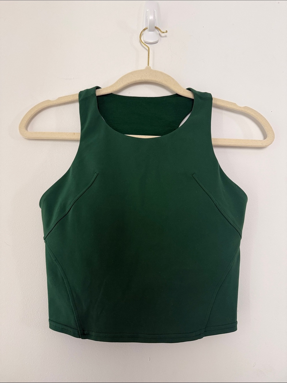 Lululemon Invigorate Training Tank Top
Everglade Green Size 6 - Picture 6 of 7